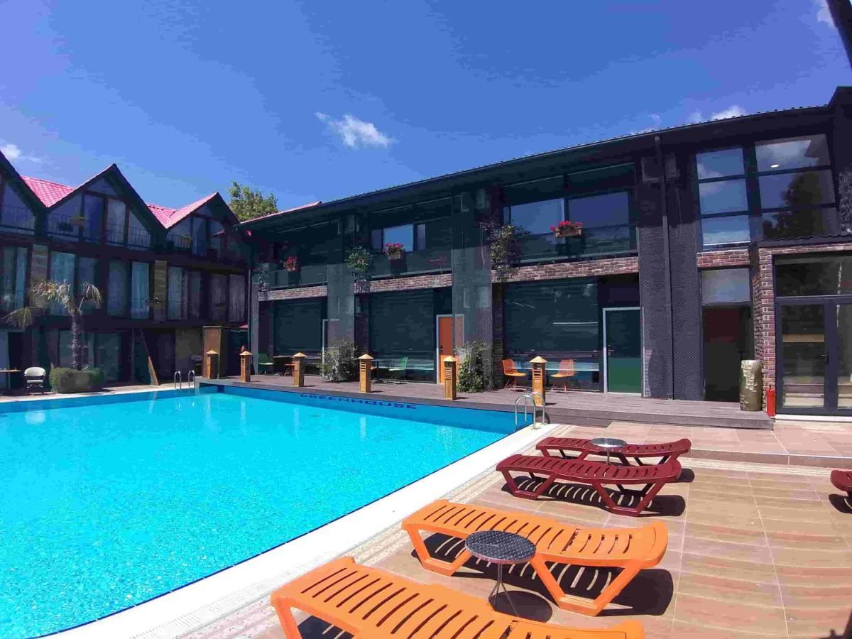 Green House Garden Park Hotel Cumhuriyet Екстериор снимка