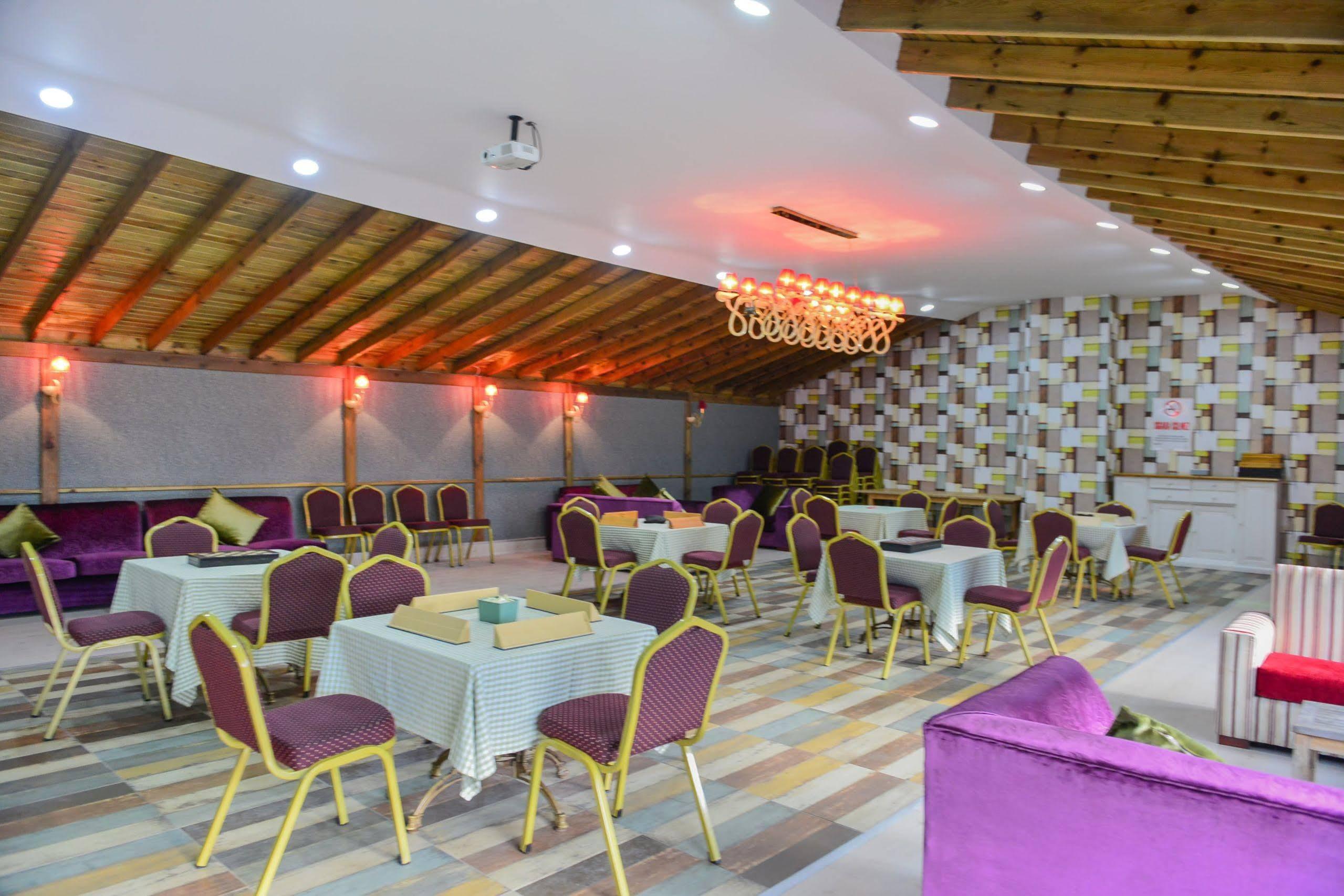 Green House Garden Park Hotel Cumhuriyet Екстериор снимка