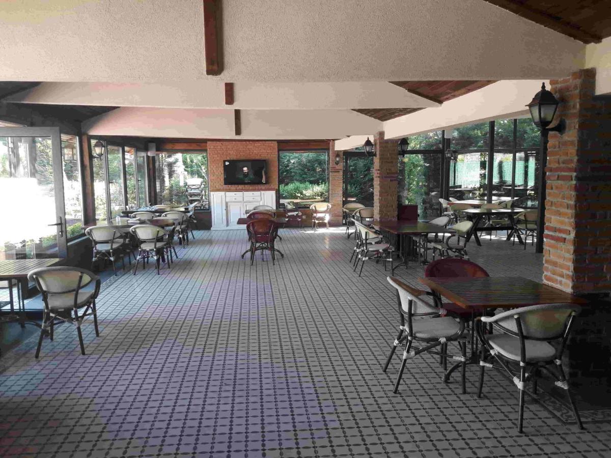 Green House Garden Park Hotel Cumhuriyet Екстериор снимка