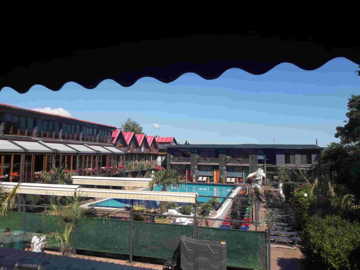Green House Garden Park Hotel Cumhuriyet Екстериор снимка