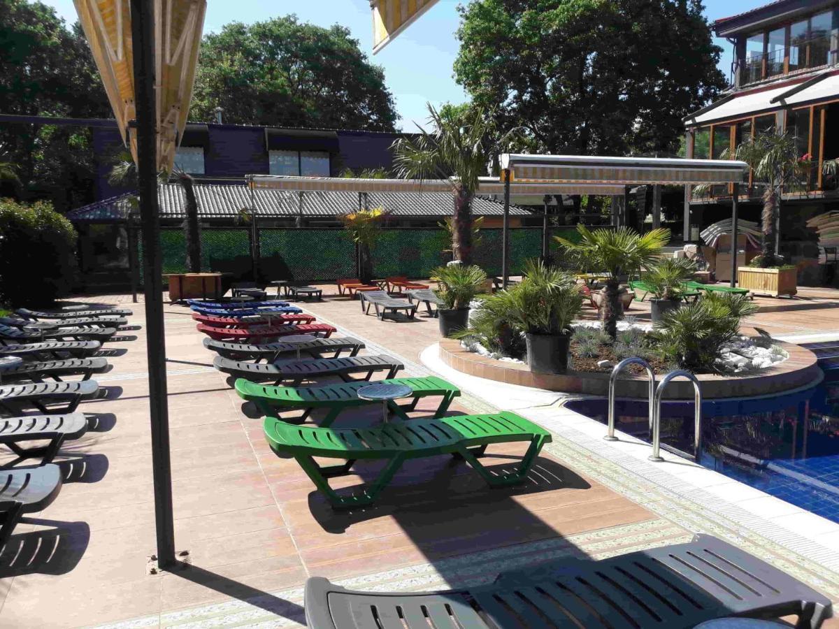 Green House Garden Park Hotel Cumhuriyet Екстериор снимка