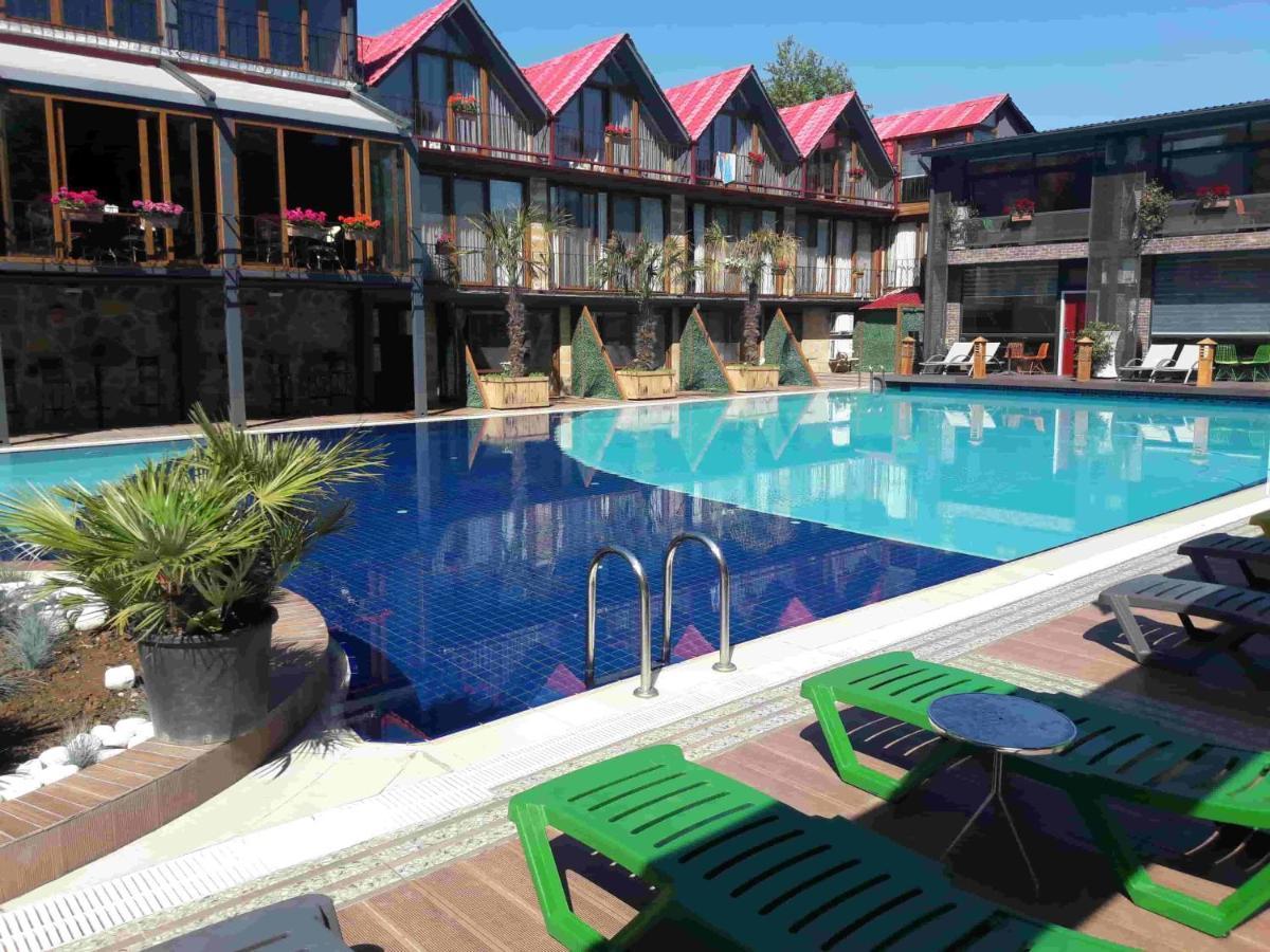 Green House Garden Park Hotel Cumhuriyet Екстериор снимка